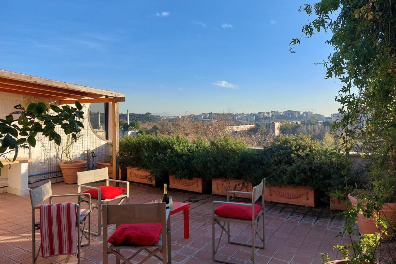 Beautiful Loft In Ponte Milvio With Terrace Apartamento Roma Exterior foto