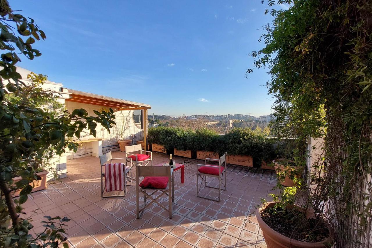 Beautiful Loft In Ponte Milvio With Terrace Apartamento Roma Exterior foto