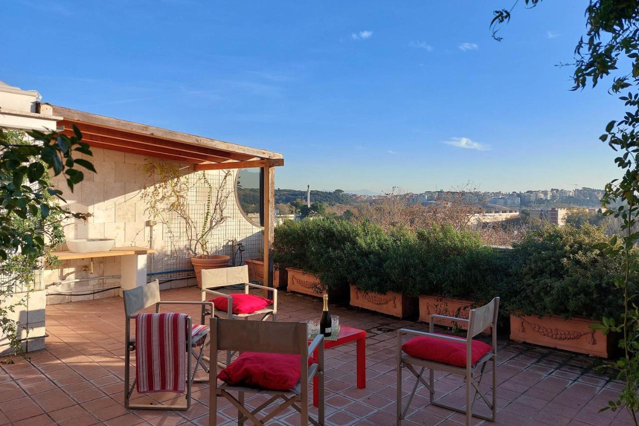 Beautiful Loft In Ponte Milvio With Terrace Apartamento Roma Exterior foto