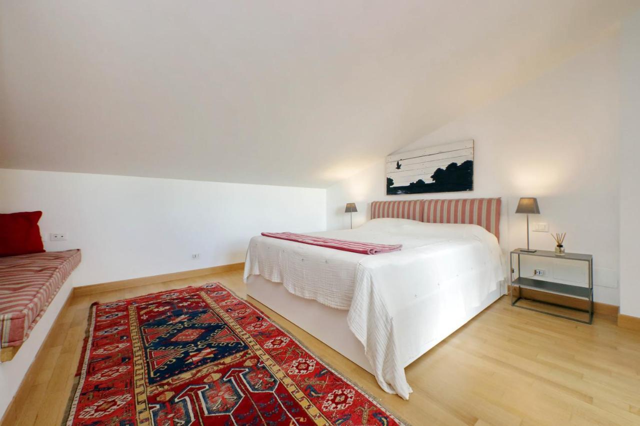 Beautiful Loft In Ponte Milvio With Terrace Apartamento Roma Exterior foto