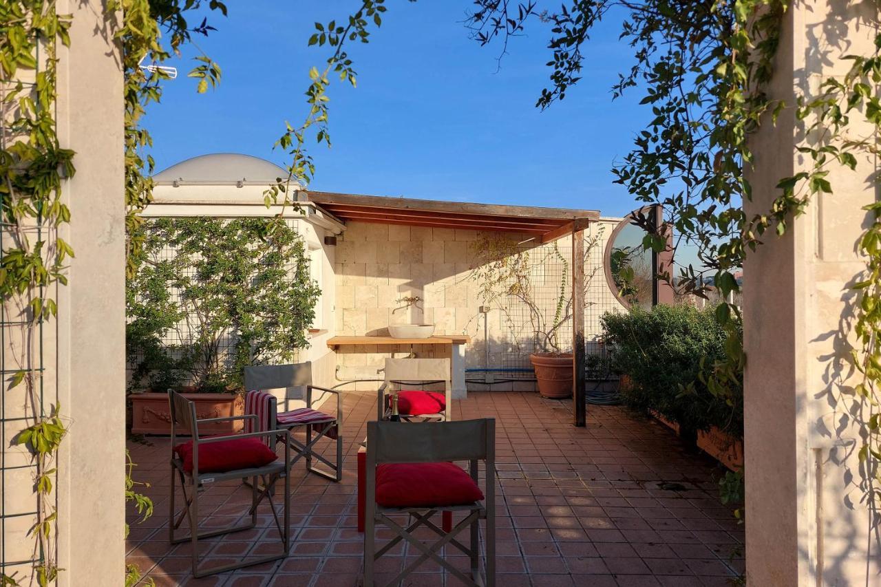 Beautiful Loft In Ponte Milvio With Terrace Apartamento Roma Exterior foto