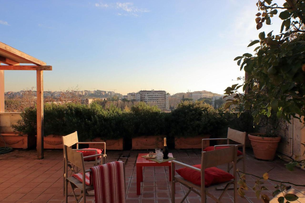 Beautiful Loft In Ponte Milvio With Terrace Apartamento Roma Exterior foto